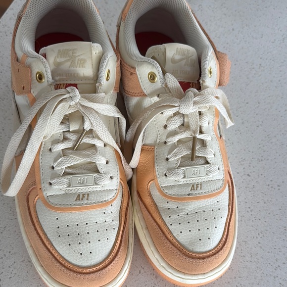 Nike Air Sneakers in Cream and Brown - Picture 2 of 3